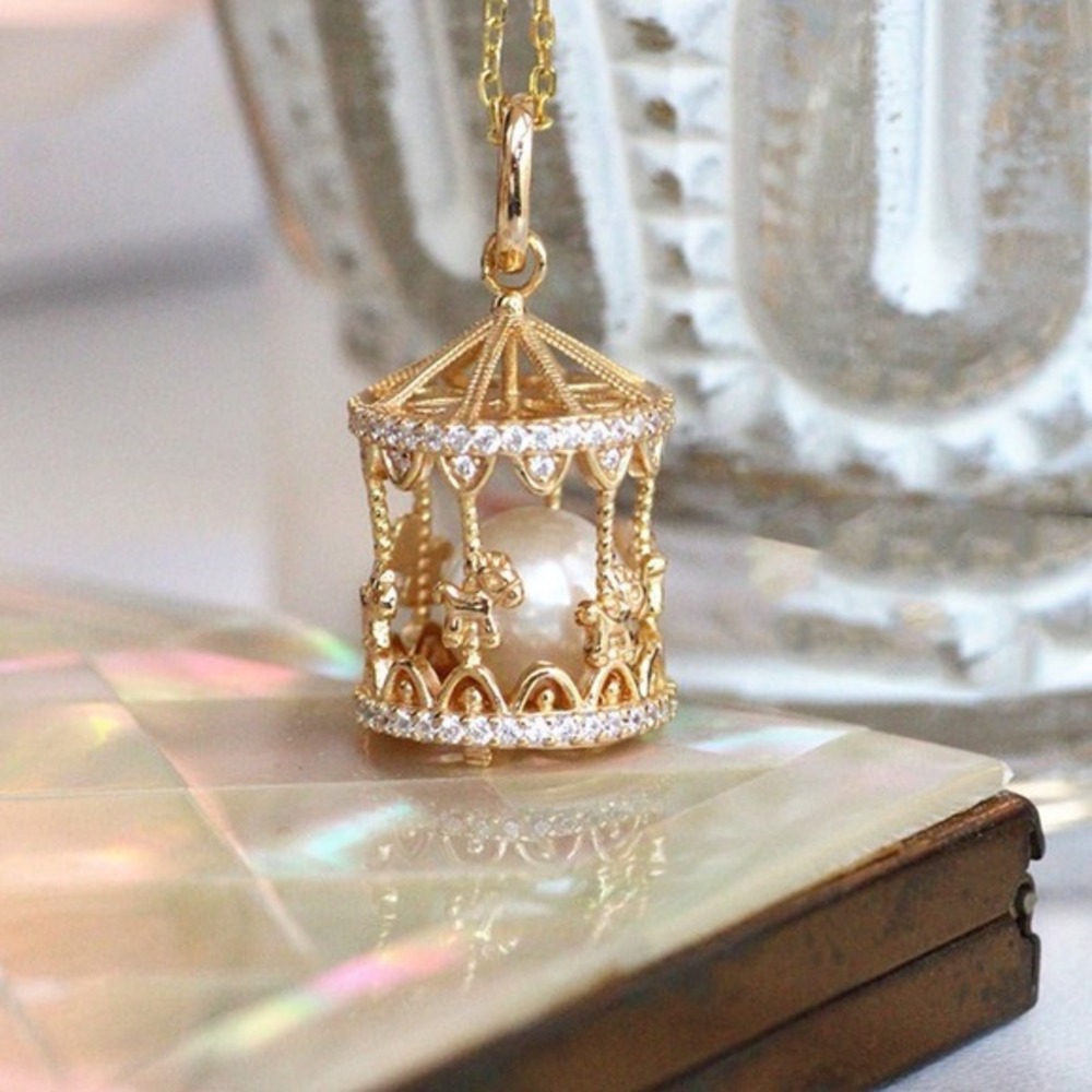 new merry-go-round pendant romantic cute‎ style silver inlaid small fine pearl